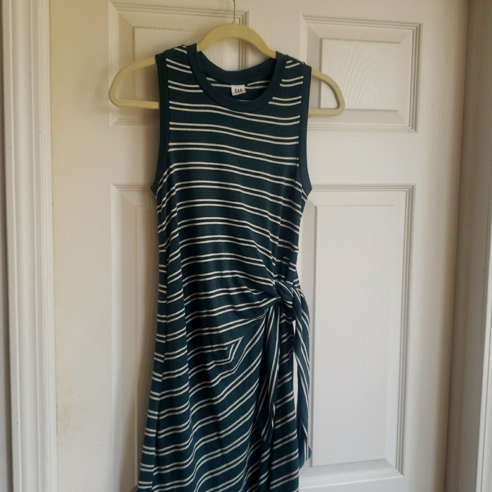 Gap Green Stripped stretch dress midi